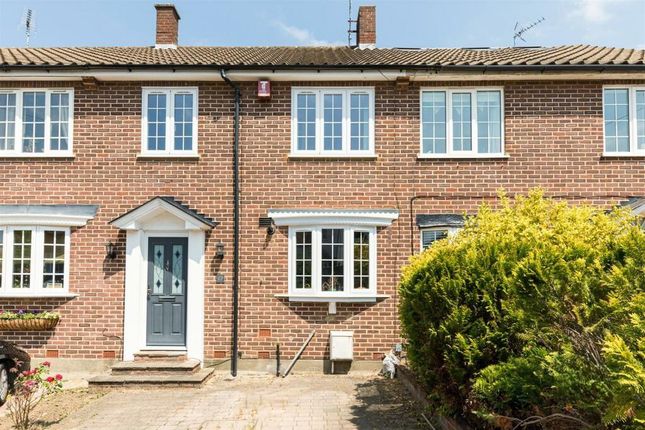 Laurel Drive, Winchmore Hill, N21 3 bed house for sale