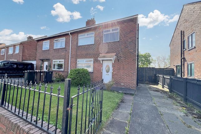 Elizabeth Drive, Forest Hall... 3 bed semi