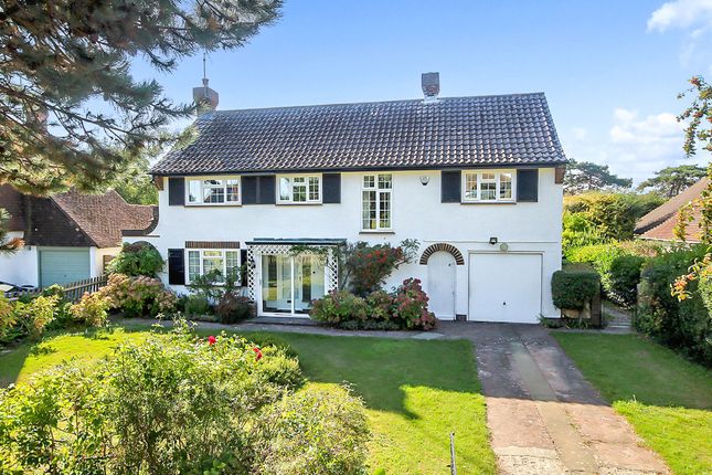 4 bed detached house