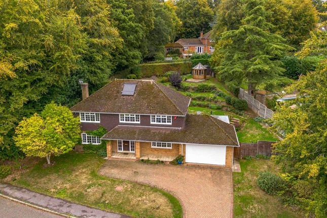 Magnolia Dene, High Wycombe HP15 5 bed detached house for sale