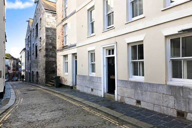 New Street, Plymouth, PL1 3 bed ground floor flat for sale