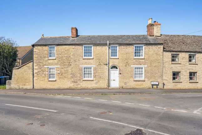 5 bedroom semi-detached house for sale
