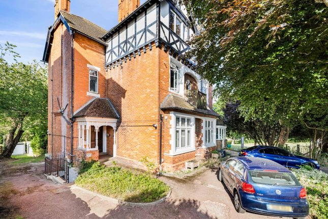 Radnor Park Avenue, Folkestone, CT19 3 bed flat for sale