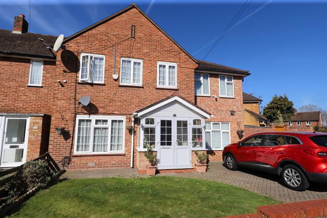 4 bedroom end of terrace house for sale