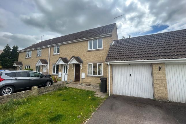 Reeves Close, Cirencester... 3 bed end of terrace house for sale