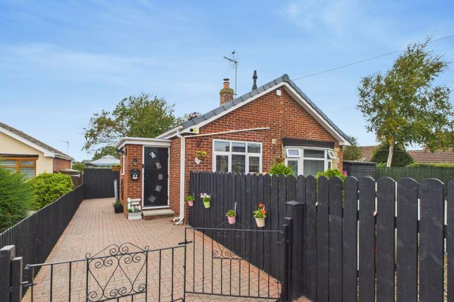 Castle View, Driffield YO25 2 bed detached bungalow for sale