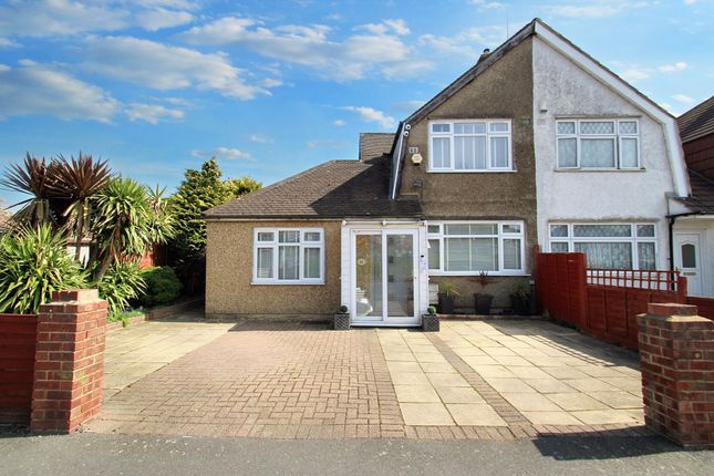 Bedwell Gardens, Hayes, UB3 3 bed semi