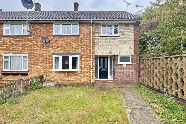 Hillary Close, Springfield, Chelmsford 3 bed end of terrace house for sale
