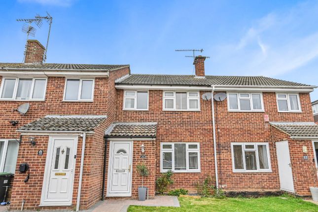 Rayfield Close, Barnston, Dunmow, Essex 3 bed terraced house for sale