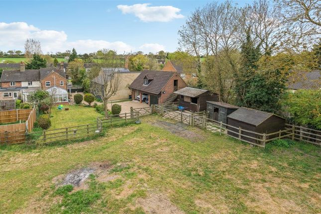 Wilden MK44 3 bed property with land for sale