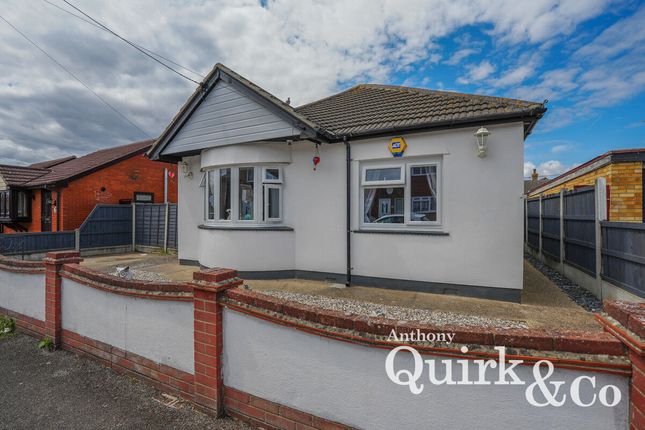 Maurice Road, Canvey Island, SS8 2 bed bungalow for sale