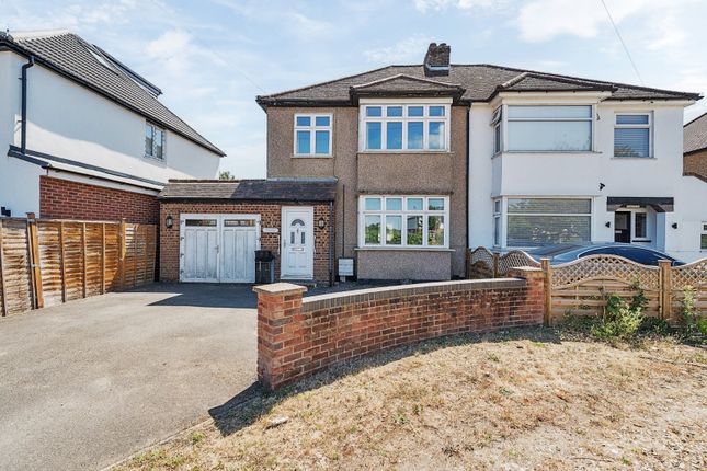 Oxford Road, Gerrards Cross... 3 bed semi