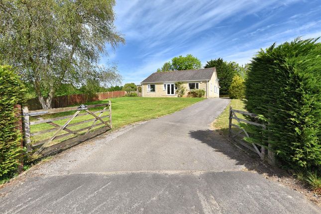 Silton, Gillingham, Dorset 3 bed detached bungalow for sale