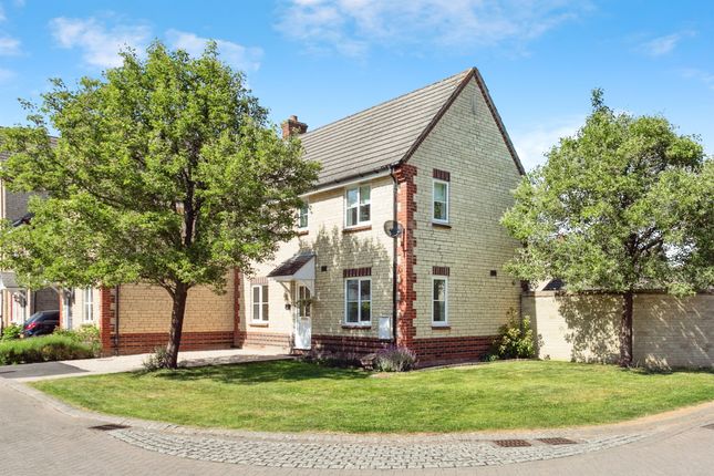 3 bed semi-detached house