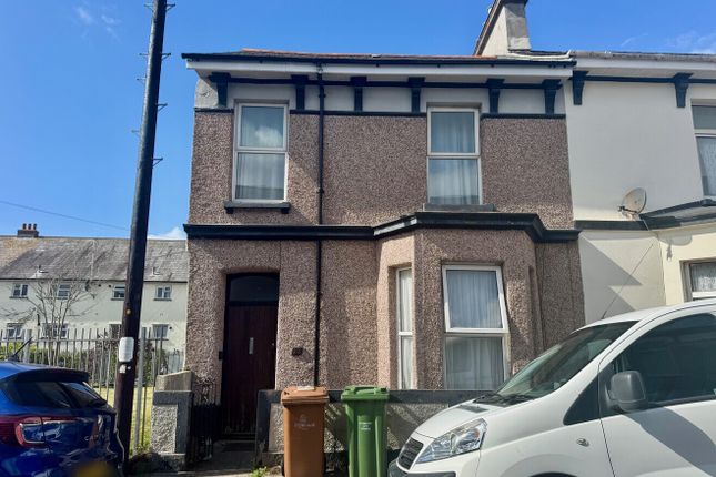 5 bedroom end of terrace house for sale