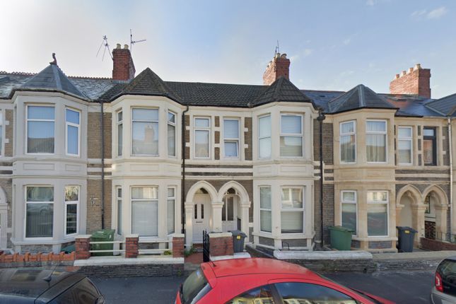 4 bedroom terraced house for sale