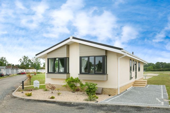 2 bedroom park home for sale