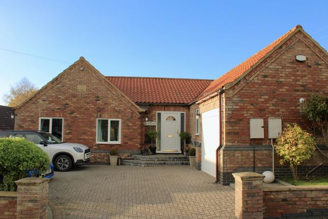 Church Hill, Grasby, Barnetby, DN38 3 bed bungalow for sale