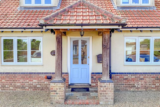 Seaway, St. Lawrence, Southminster 4 bed detached house for sale