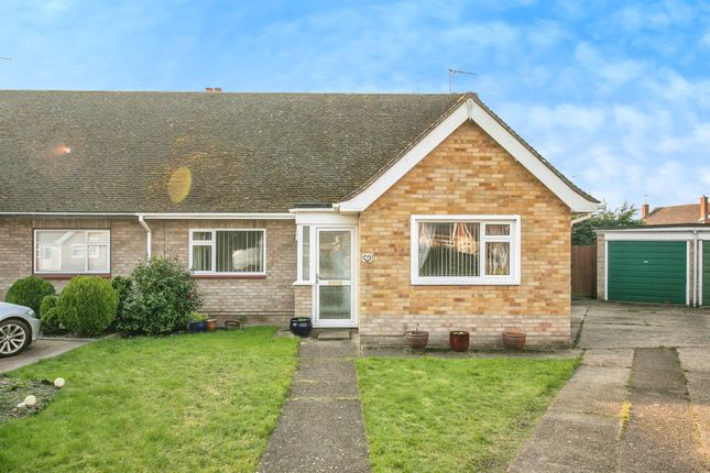 3 bedroom semi-detached bungalow for sale