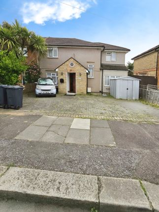 Fairlop Gardens, Essex IG6 5 bed terraced house for sale