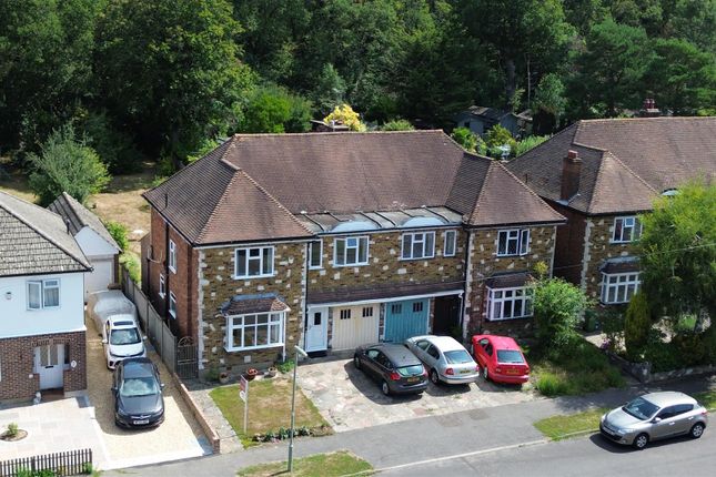 5 bedroom semi-detached house for sale