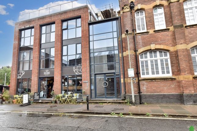 Exeter EX2 2 bed flat for sale