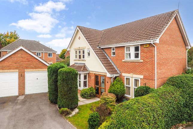Ontario Way, Liphook, 4 bed detached house for sale