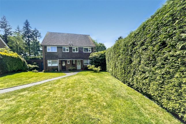 Moorlands Close, Surrey GU26 3 bed semi