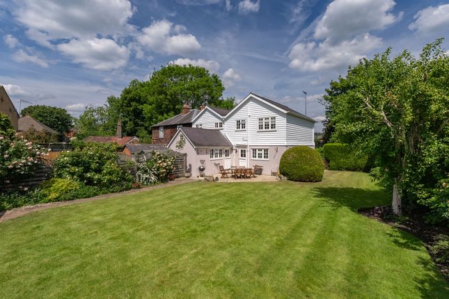 4 bedroom semi-detached house for sale
