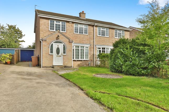 3 bedroom semi-detached house for sale