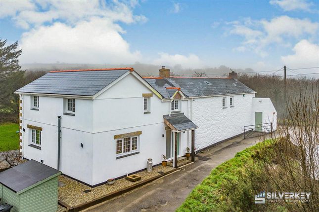 4 bed detached house