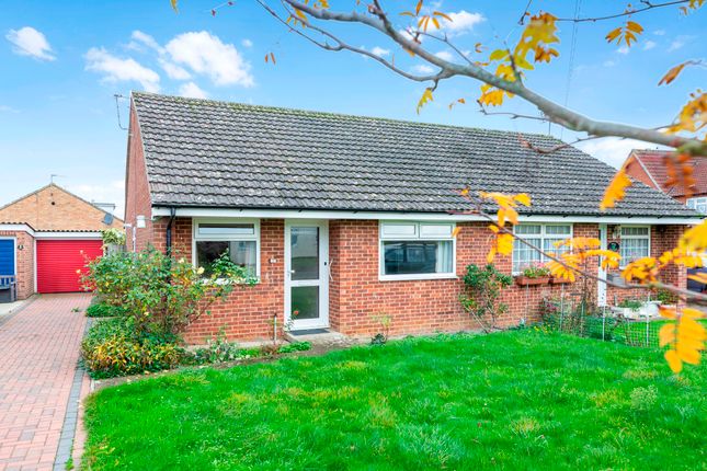 2 bedroom semi-detached bungalow for sale