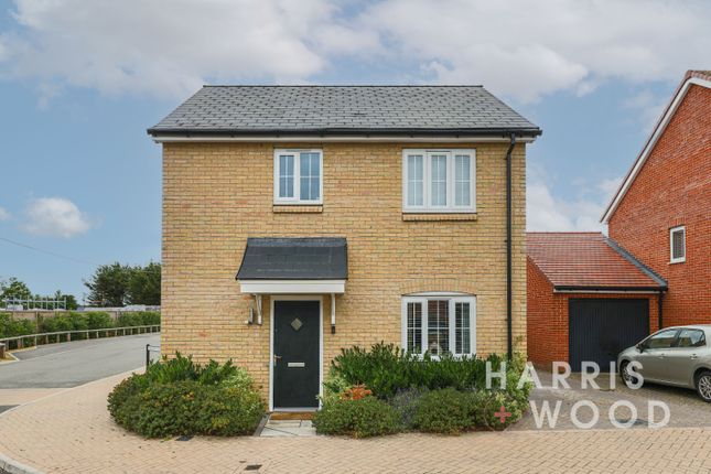 Tarecroft Way, Rivenhall, Essex, CM8 2 bed detached house for sale