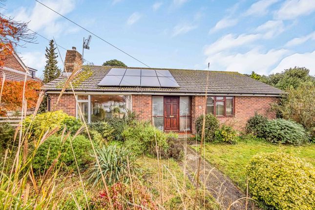 Oaktree Drive, Emsworth 3 bed detached bungalow for sale