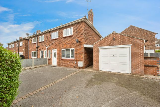 Semi-detached house for sale