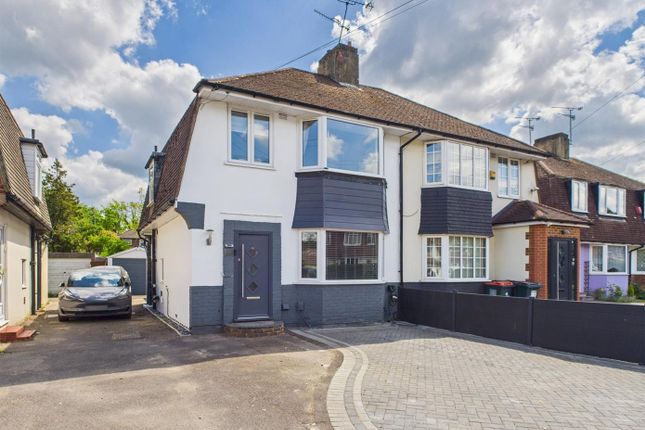 St. Marys Drive, Pound Hill RH10 3 bed house for sale