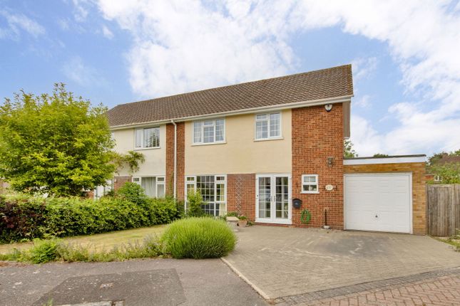 Pepingstraw Close, West Malling ME19 4 bed semi