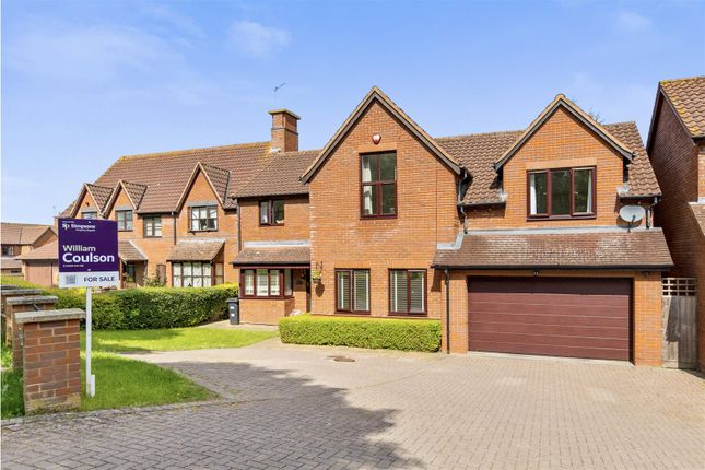 Linceslade Grove, Milton Keynes MK5 5 bed detached house for sale