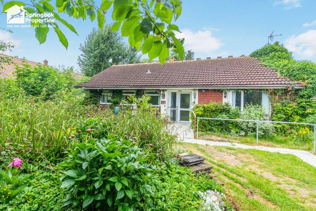 2 bedroom detached bungalow for sale