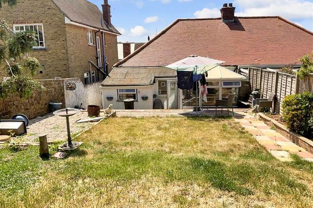 2 bedroom semi-detached bungalow for sale