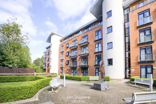 Union Road, Solihull, West Midlands, B91 2 bed flat for sale