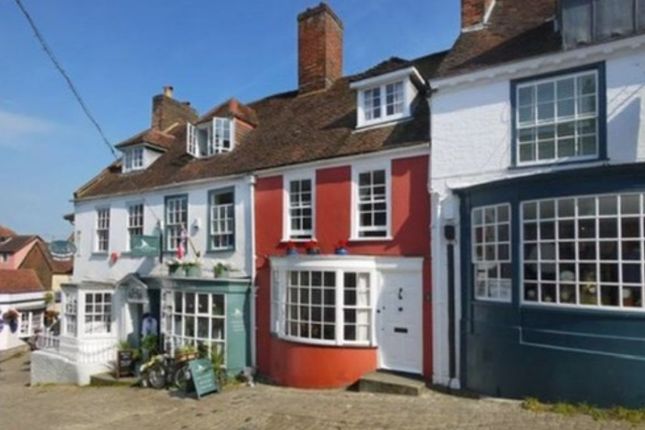 Quay Hill, Lymington, Hampshire, SO41 4 bed terraced house for sale