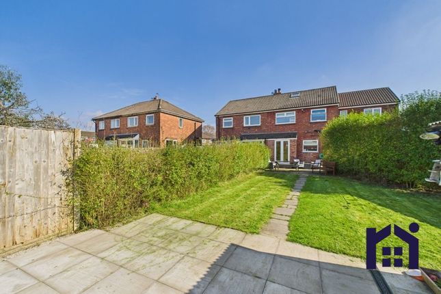 New Street, Eccleston, PR7 5TW 4 bed semi