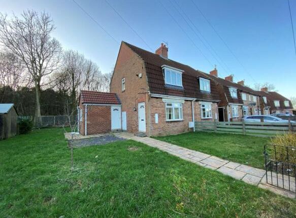Kings Road, Wingate, Durham, TS28 5JP 2 bed semi