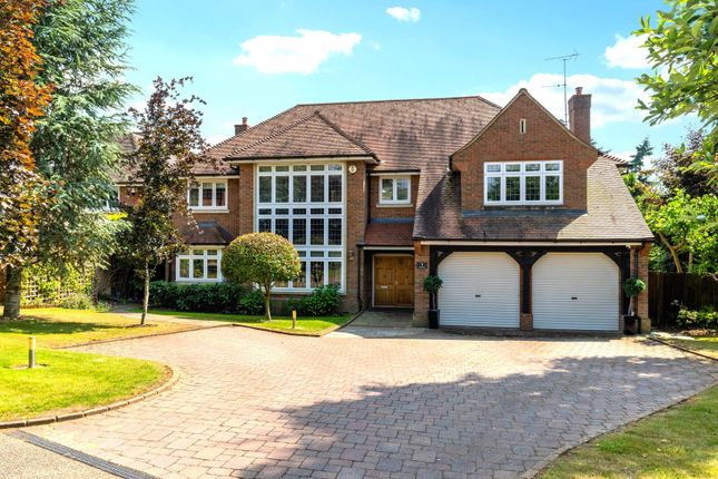 Hayward Copse, Rickmansworth WD3 6 bed detached house for sale