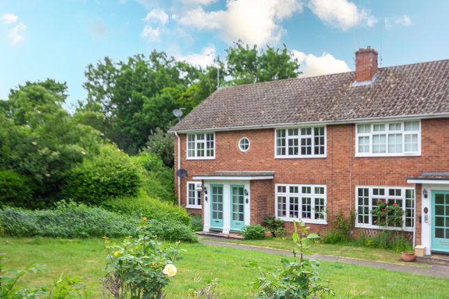 Westminster Court, St. Albans... 2 bed flat for sale