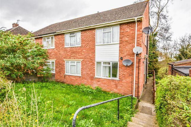 2 bedroom maisonette for sale