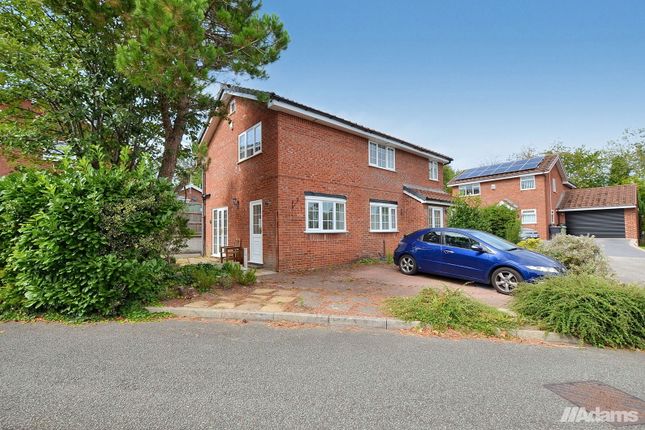Betchworth Crescent, Beechwood 4 bed detached house for sale