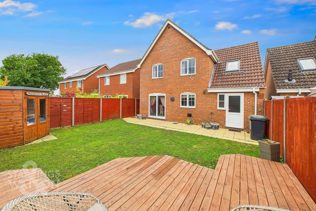 Sir Thomas Beevor Close, Wymondham... 4 bed detached house for sale